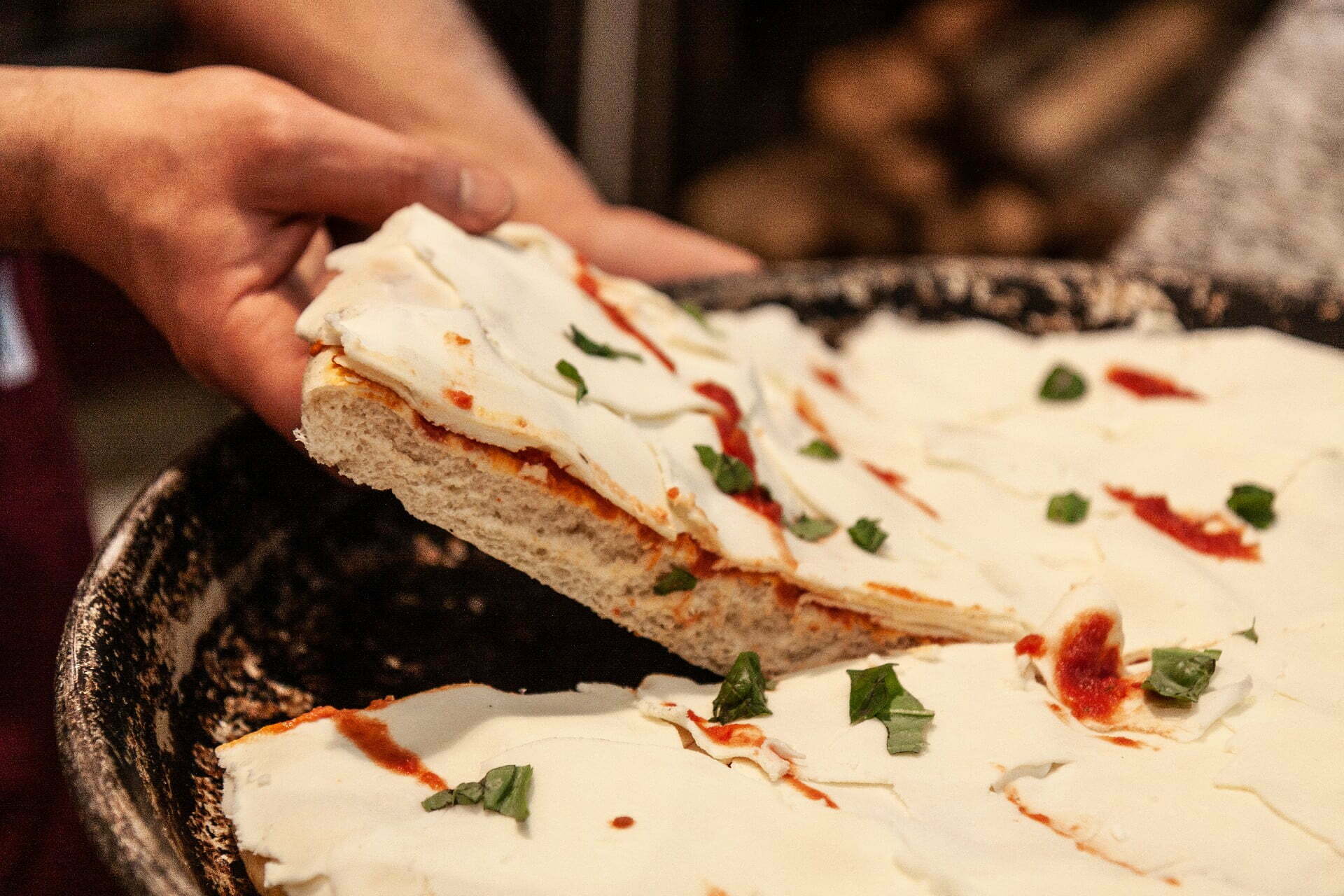 Pizza al trancio - pizza al metro - voglia di pizza Uboldo